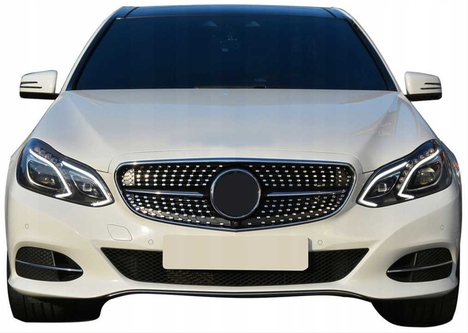 MERCEDES W212 2013-2015 E SERIES DIAMOND FRONT GRILLE (FACELIFT)